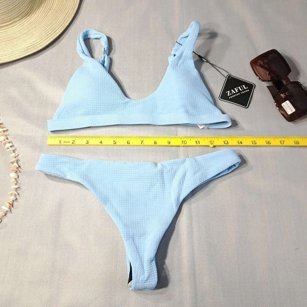 Zaful Women's Two-Piece Bikini Bathing‎ Swimsuit M Baby Blue Padded Scoop Neck